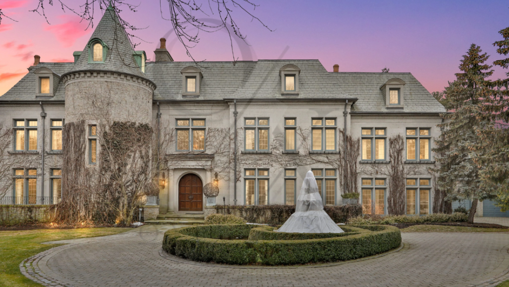 Toronto Bridle Path Mansion: A Glimpse into the Heart of Luxury Living in Canadas Most Prestigious Neighborhood